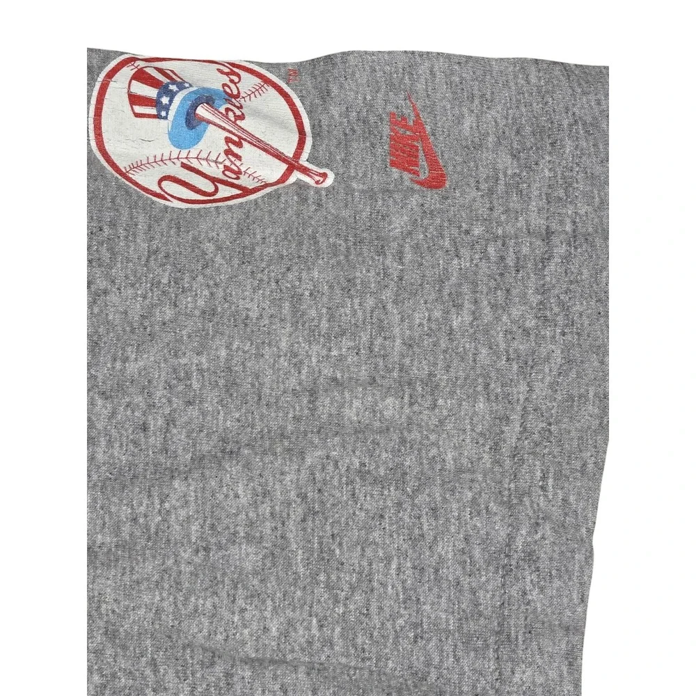 Vintage Nike Team Sports Yankees Cooperstown Collection Raglan T-Shirt Large